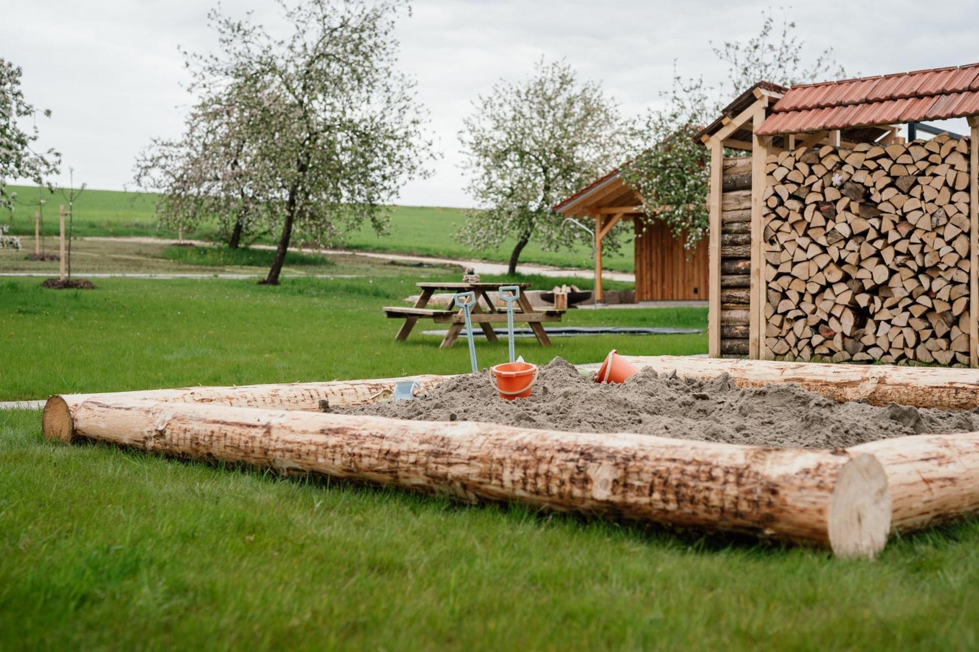 Appartamento Raschbrunnenhof - Oekolandbau & Erholung Haunsheim Esterno foto